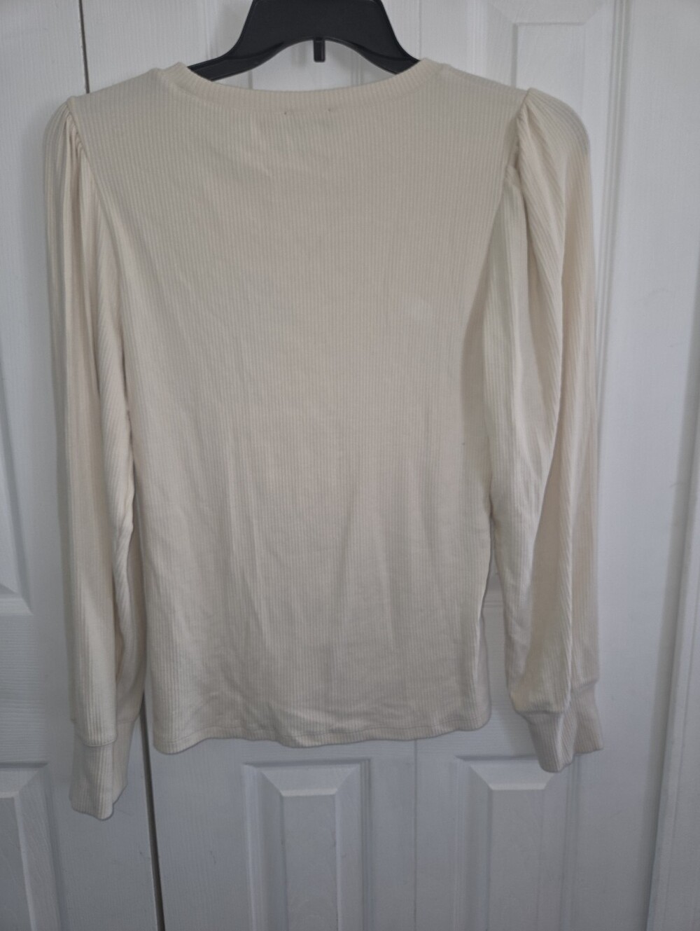 Womens J. Crew Long-Sleeve Ribbed Tee In Cream With Slight Puff Sholders Sz LG - Picture 6 of 6